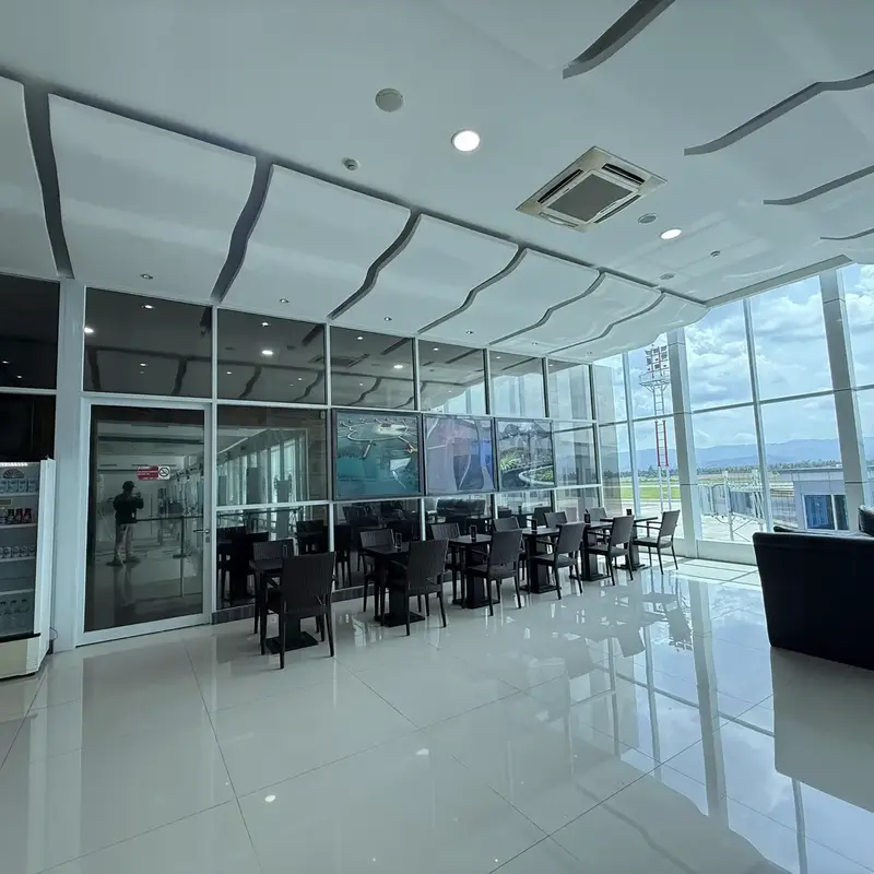 Lounge Kencana (Area Ruang Tunggu)