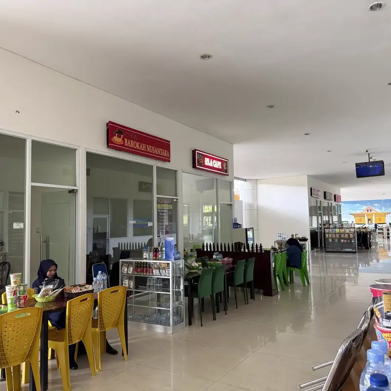 Tenant (Area Depan Terminal)